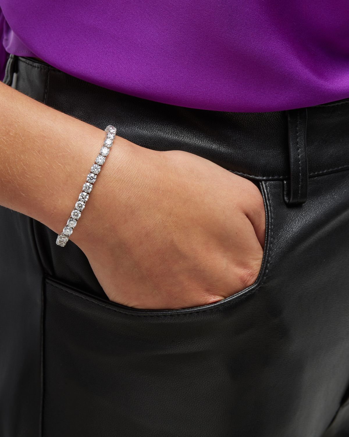 Neiman Marcus Diamonds 18K White Gold Round Diamond GH/SI Tennis Bracelet, 7"L