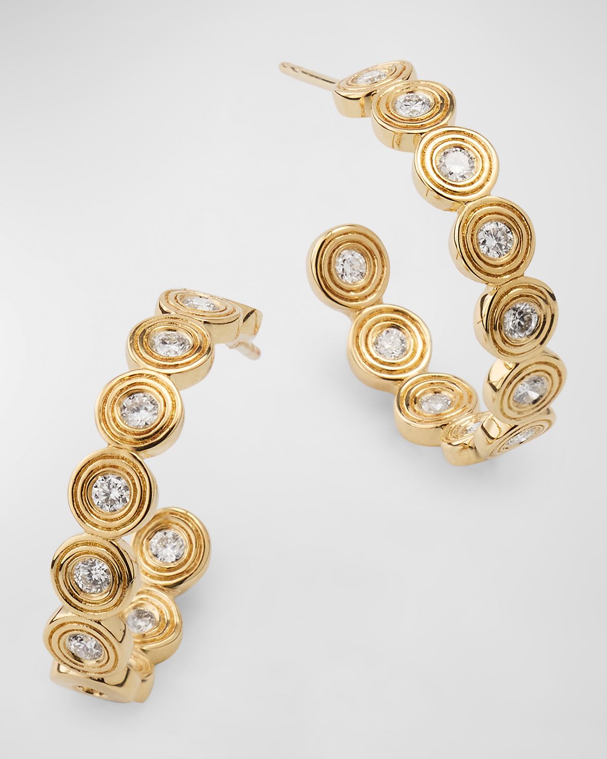 Sydney Evan 14k Gold Fluted Diamond Earrings