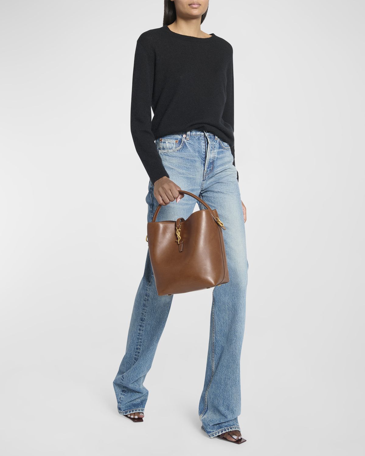 Saint Laurent Le 37 YSL Bucket Bag in Smooth Leather