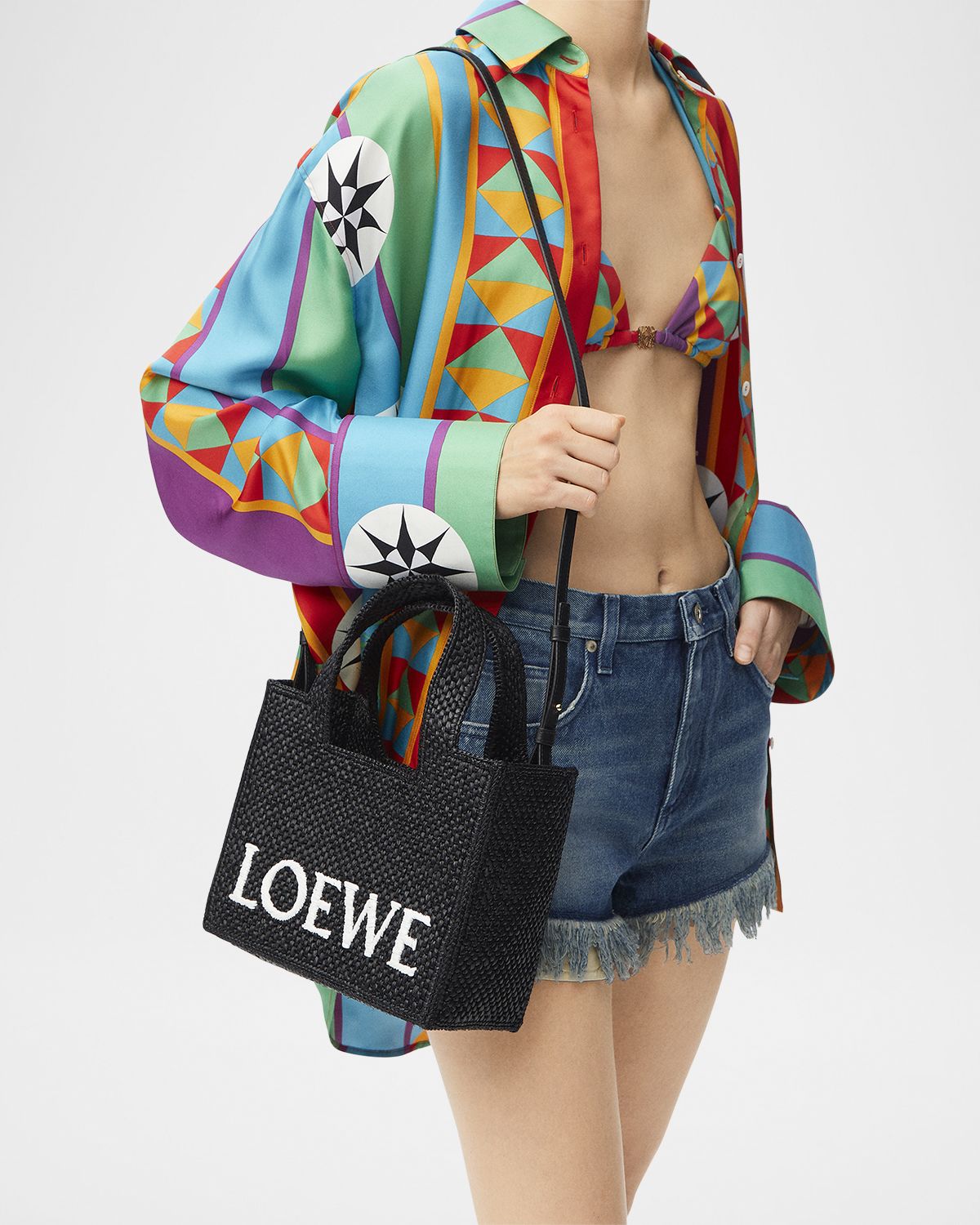 Loewe x Paula 's Ibiza Font Logo Small Tote Bag in Raffia