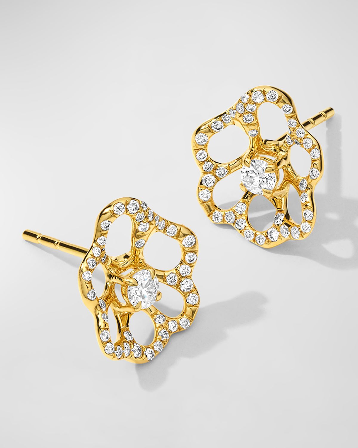 Ippolita 18K Stardust Drizzle Mini Flower Stud Earrings with Round Brilliant-Cut Diamonds