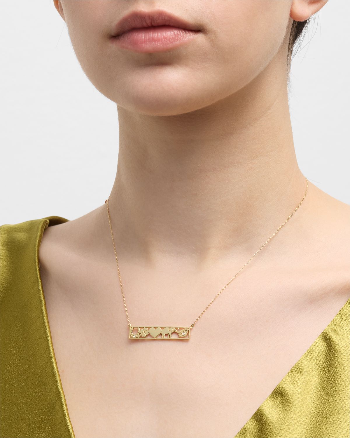 Jennifer Meyer 18K Yellow Gold Good Luck Bar Necklace