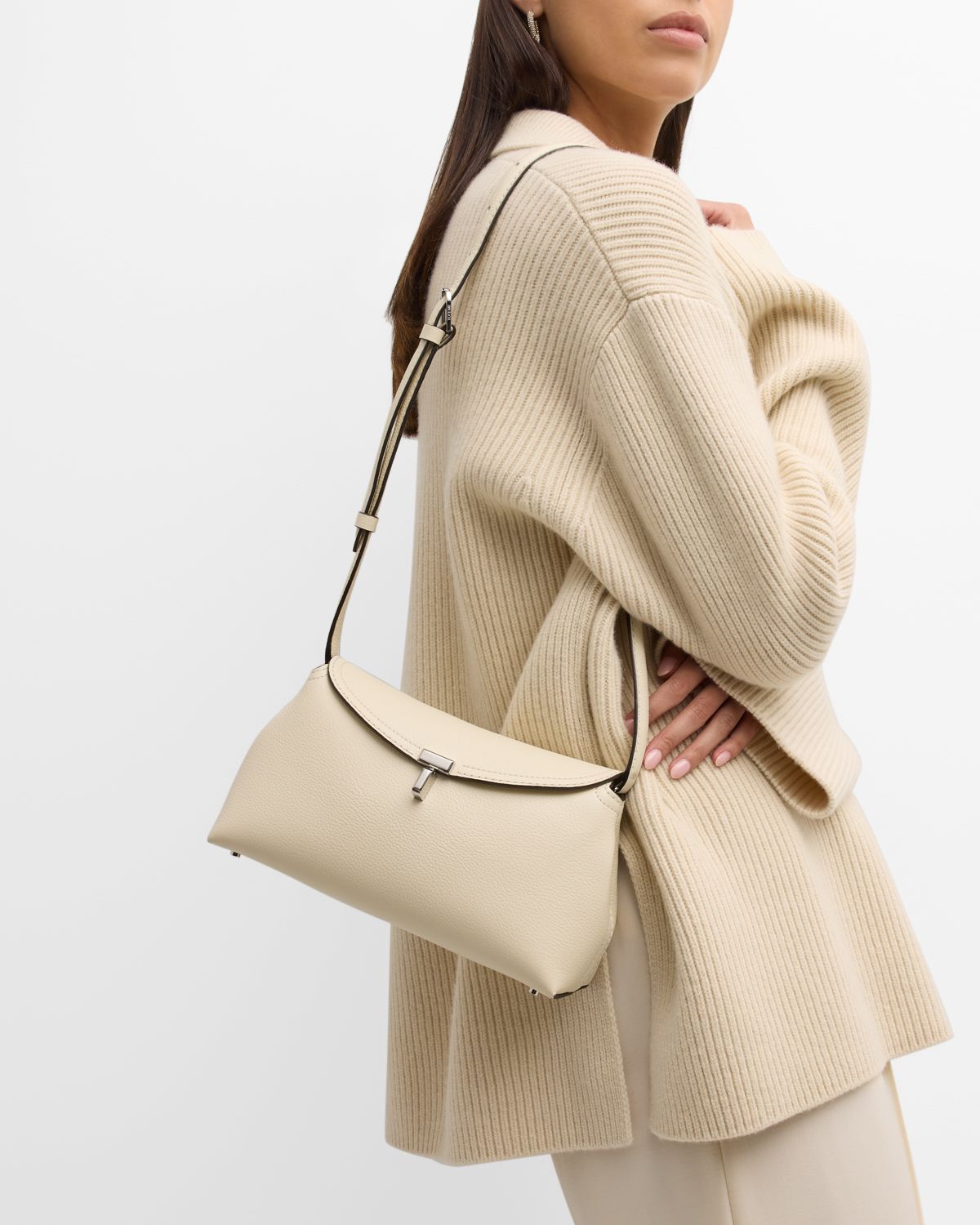 Toteme T-Lock Clutch Bag in Pebble Grain Leather