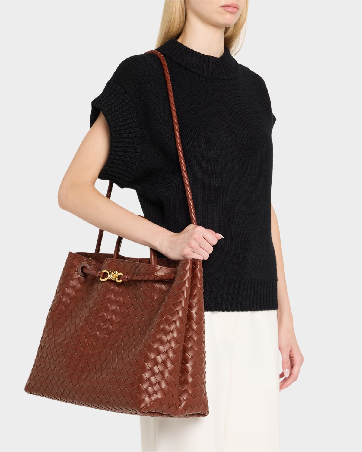 Bottega Veneta Andiamo Large Leather Tote Bag