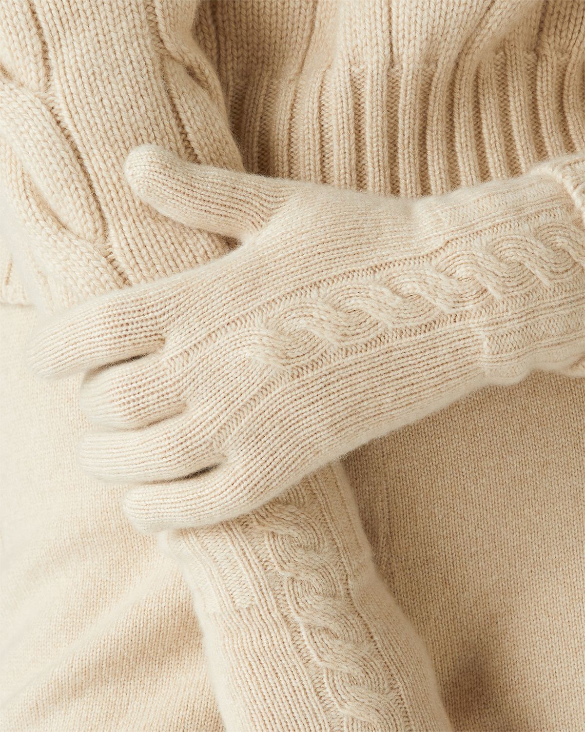 Loro Piana Short Knit Cashmere Gloves
