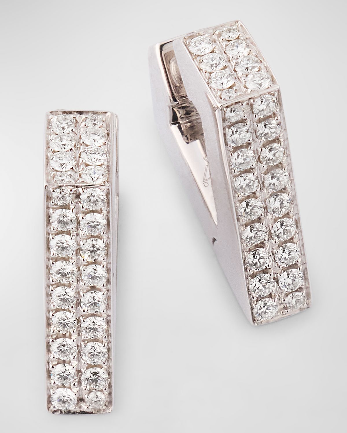 Dries Criel 18k White Gold Medium Diamond Brute Diamanti Earrings