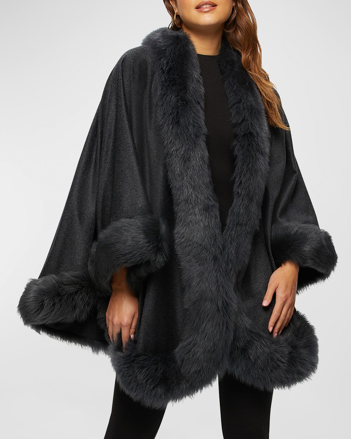 Gorski Cashmere Cape With Toscana Shearling Lamb Trim