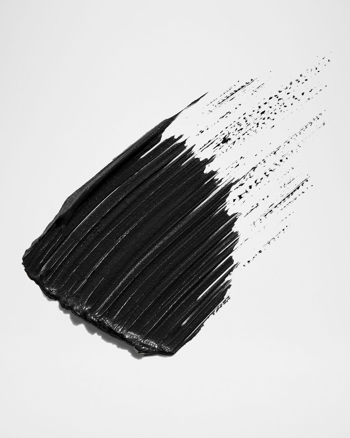 Hermes Trait d ' Revitalizing Care Mascara