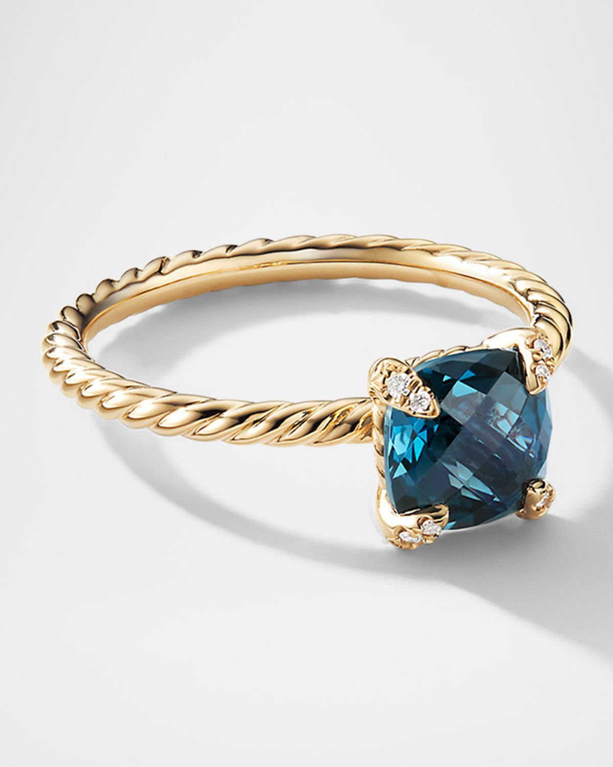 David Yurman Chatelaine Ring with Gemstone and Diamonds in 18K Gold, 7mm