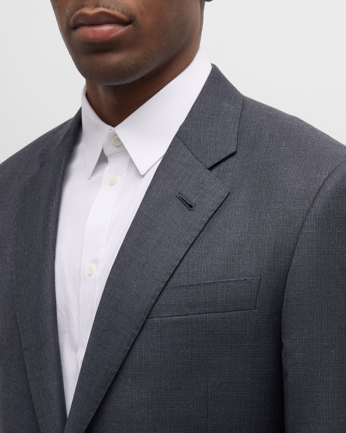 Giorgio Armani Men 's Micro-Pattern Wool Suit