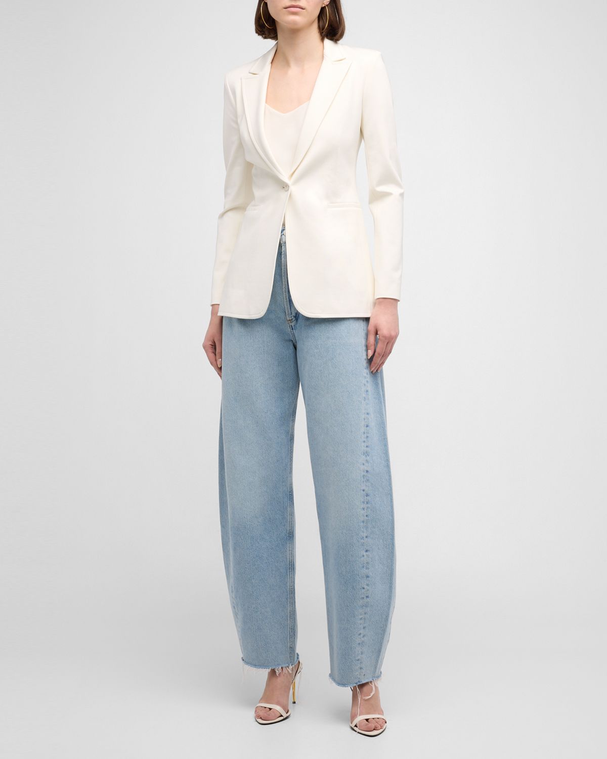 ALICE + OLIVIA Breann Long Fitted Blazer