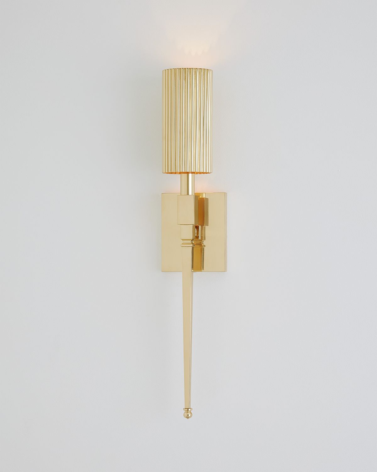 Global Views Fluted Single Sconce - 24"