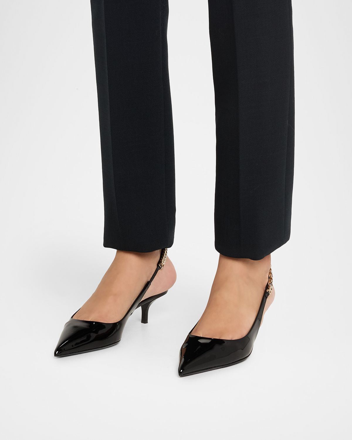 Gucci Signoria Patent Logo Chain Kitten Pumps