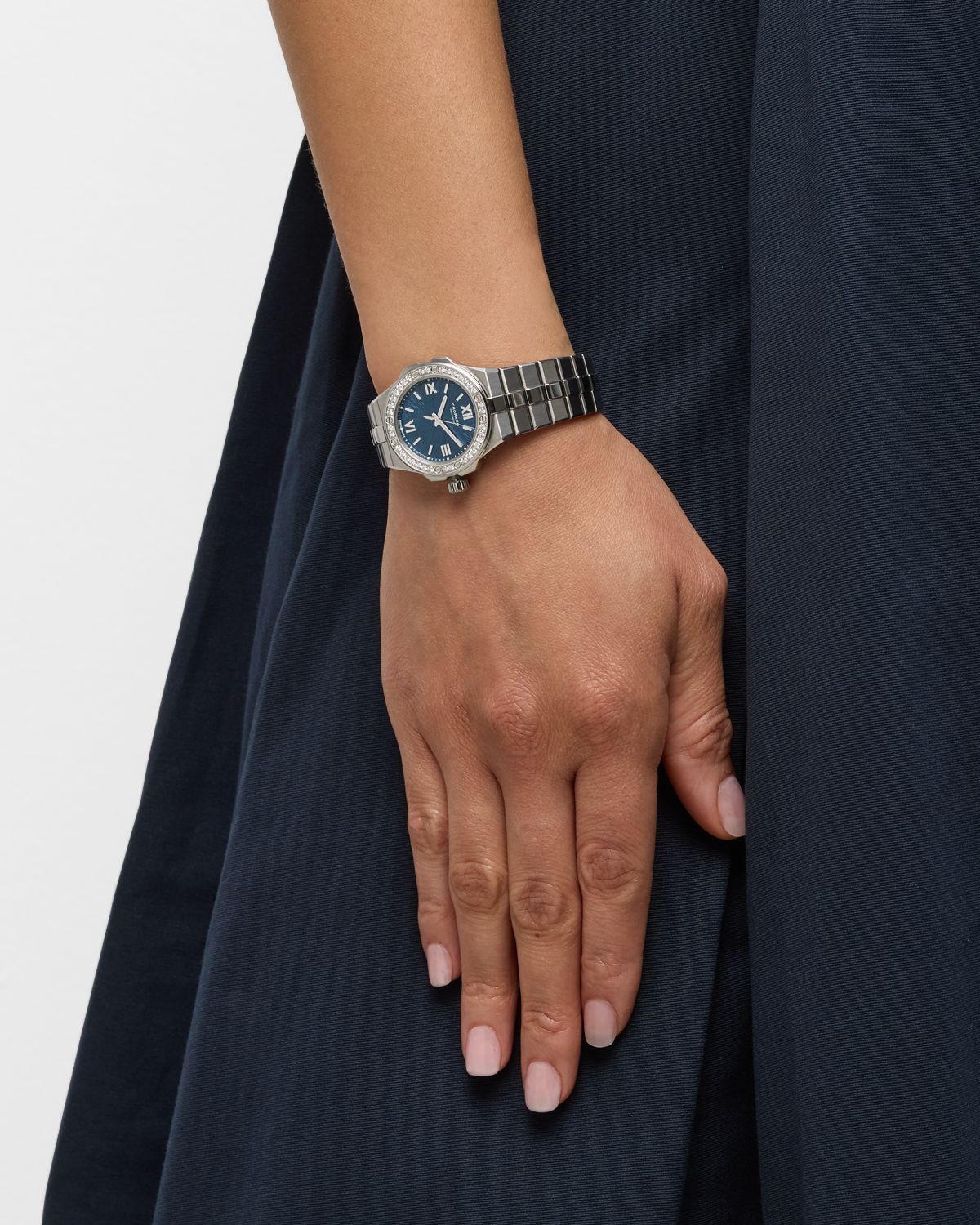 Chopard 33mm Alpine Eagle Diamond Watch with Bracelet Strap