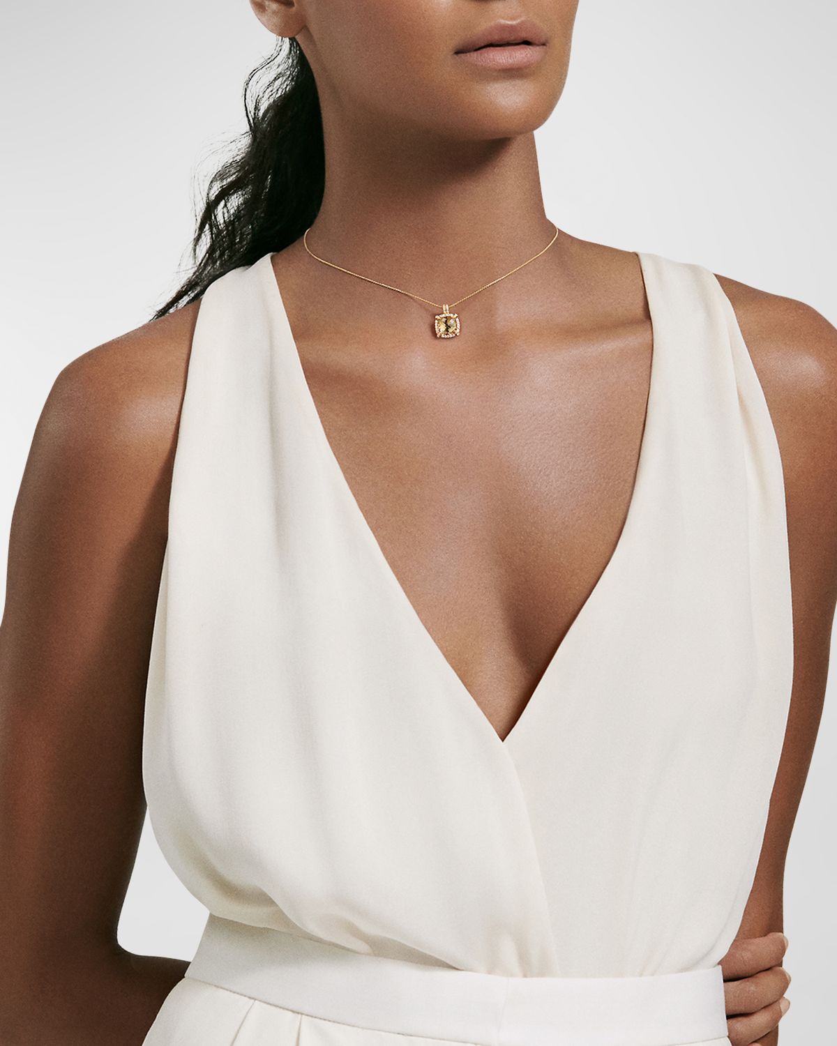 David Yurman Chatelaine Pave Bezel Pendant Necklace with Gemstone and Diamonds in 18K Gold, 9mm