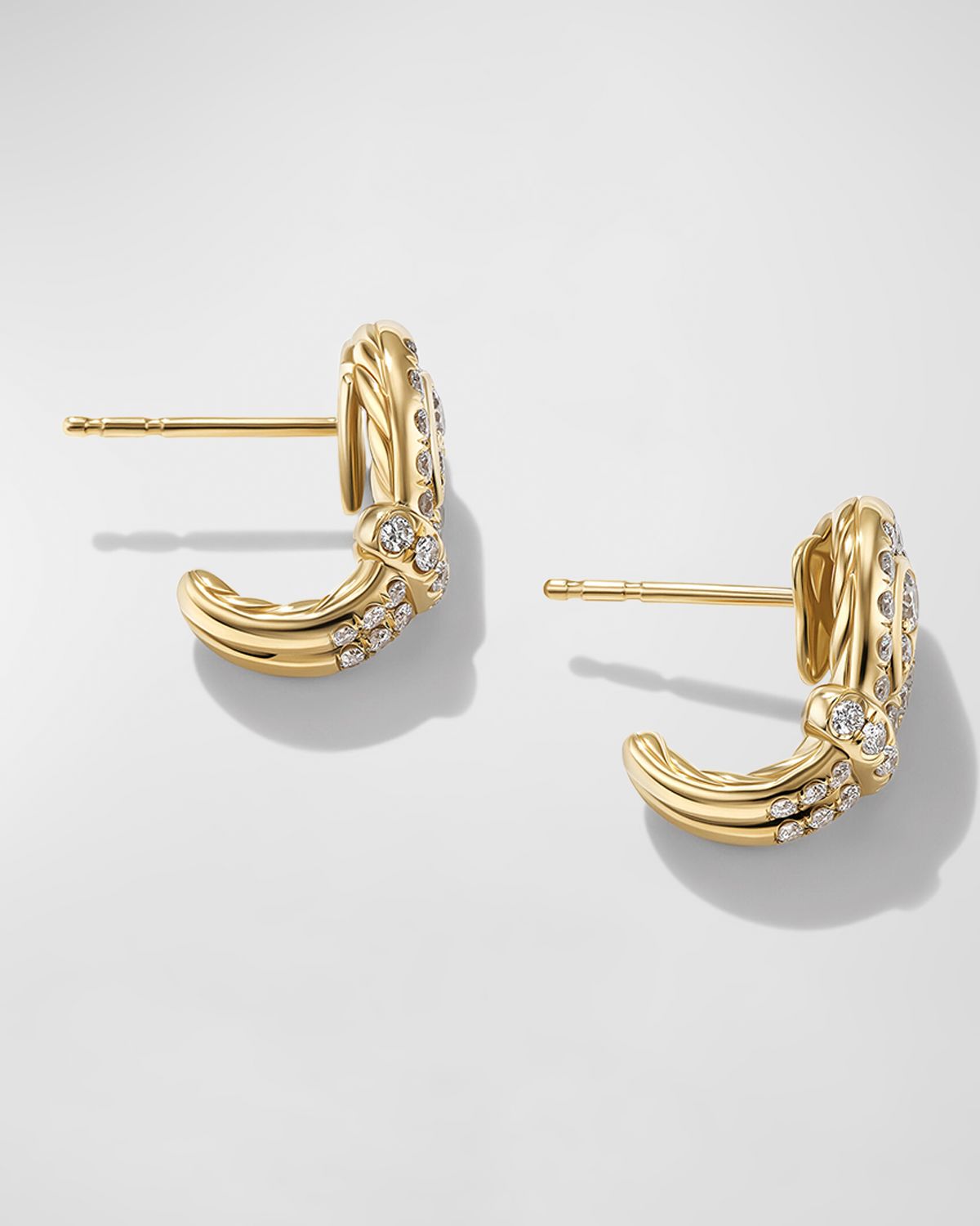 David Yurman Thoroughbred Loop Huggie Hoop Earrings with Diamonds in 18K Gold, 4mm, 0.6"