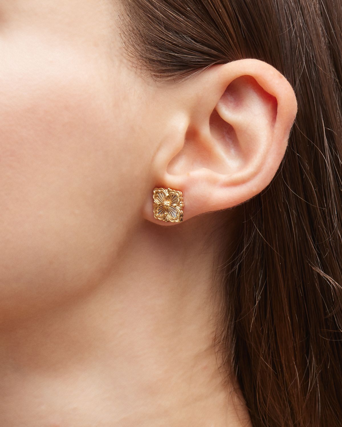 Buccellati Opera Tulle 18K Gold Mother-of-Pearl Earrings