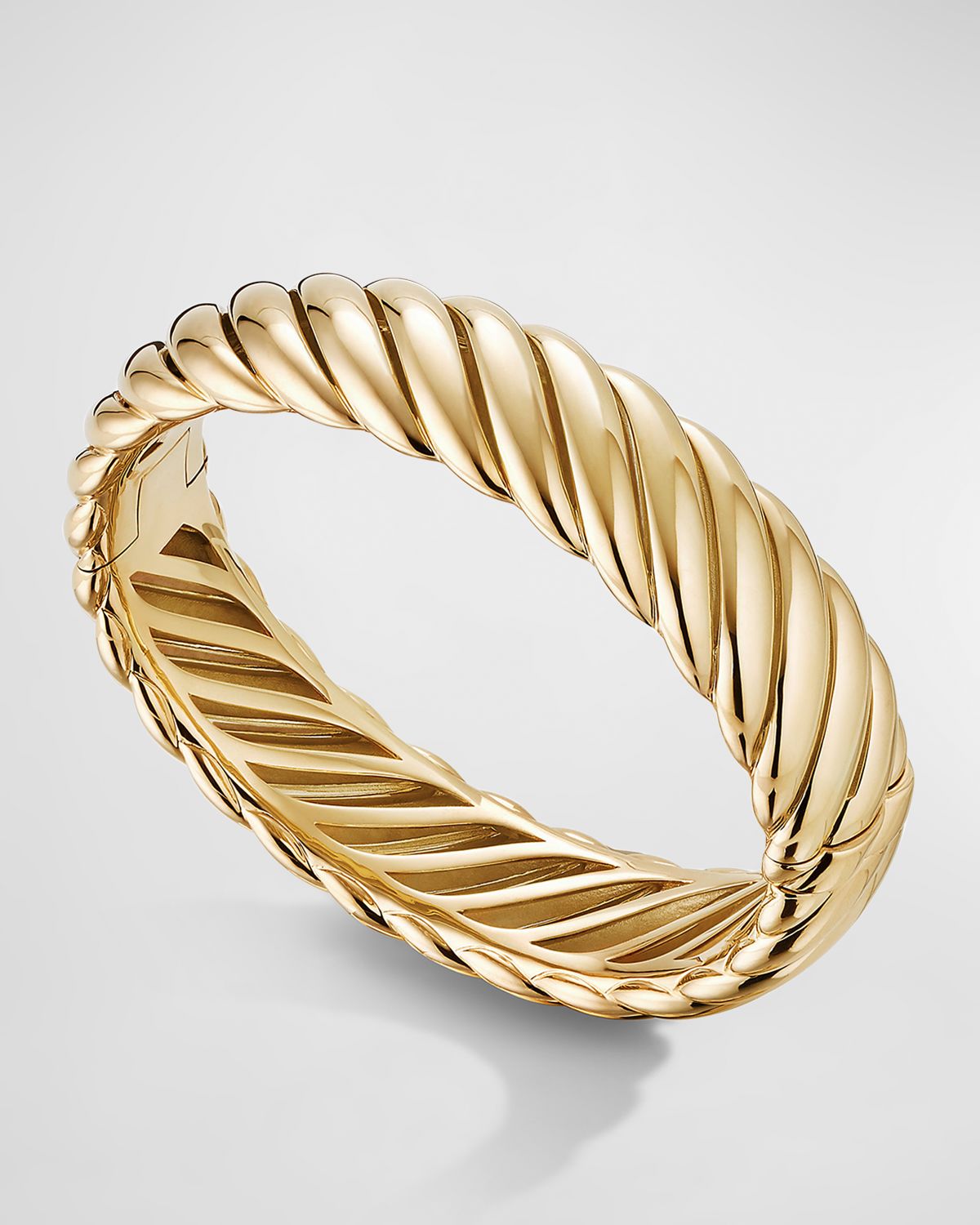David Yurman Sculpted Cable Bracelet in 18K Gold, 17mm