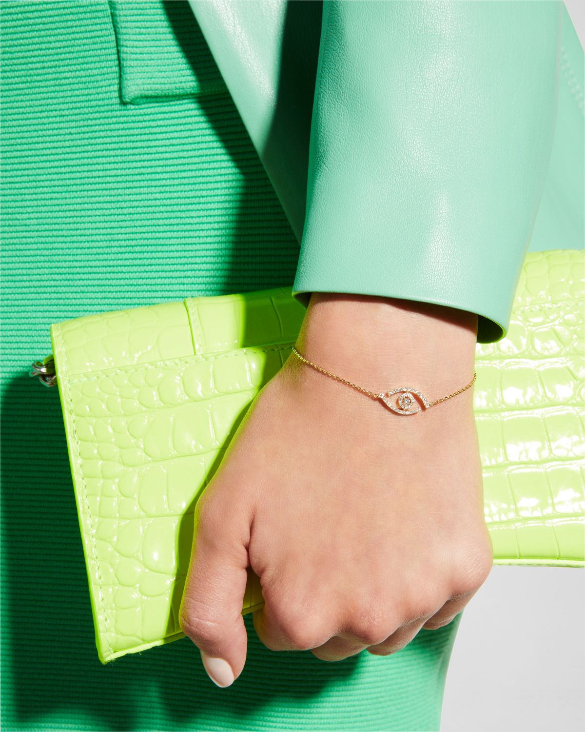 Messika LUCKY EYE 18K YELLOW GOLD PAVE DIAMOND BRACELET