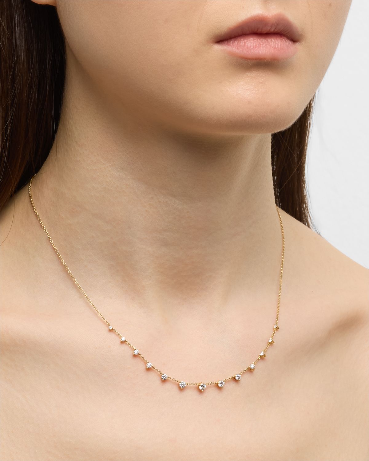 Memoire 18K Yellow Gold 13 Round Diamond Three Prong Necklace, 18"L, 0.82tcw