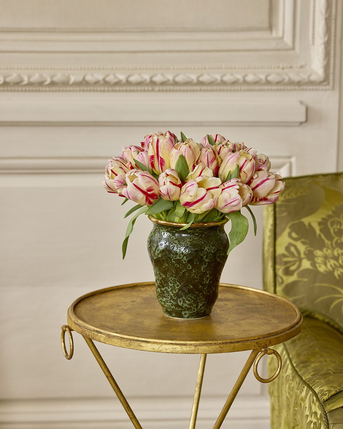 AERIN Rimara Small Vase, 6.5"