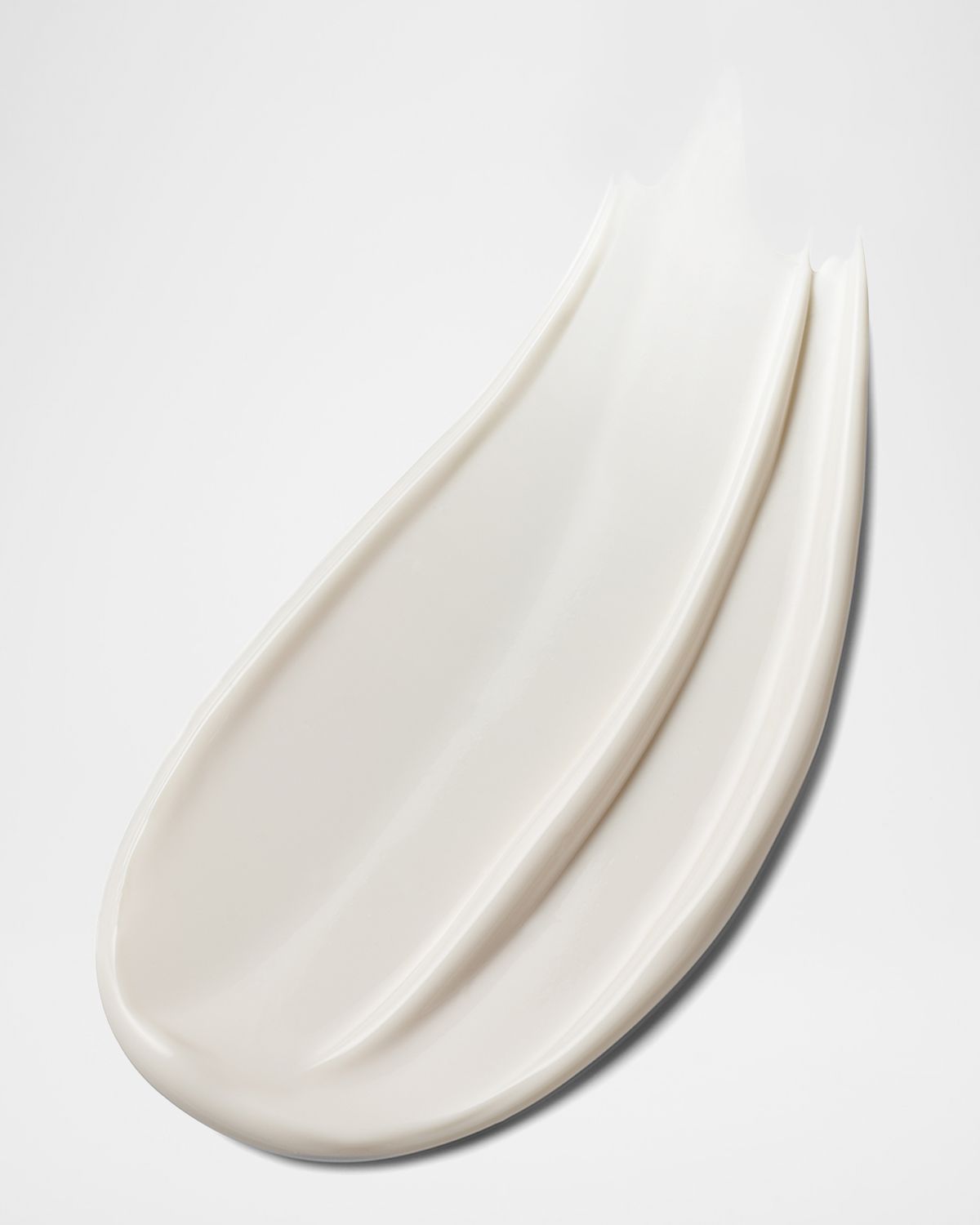 Estee Lauder Revitalizing Supreme+ Cream Moisturizer with Hyaluronic Acid & Peptides SPF 25