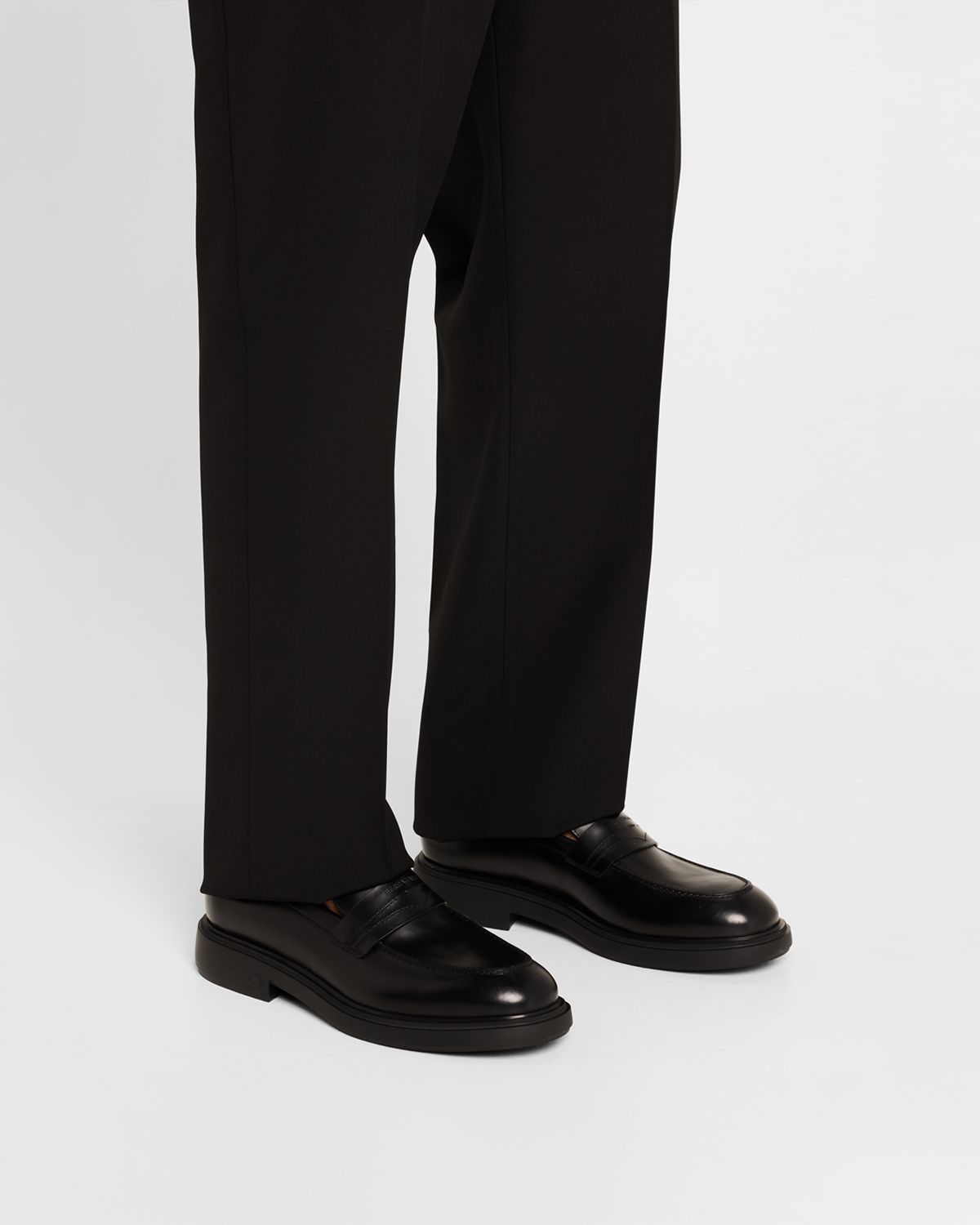 Ferragamo Men 's Leather Rubber-Sole Penny Loafers