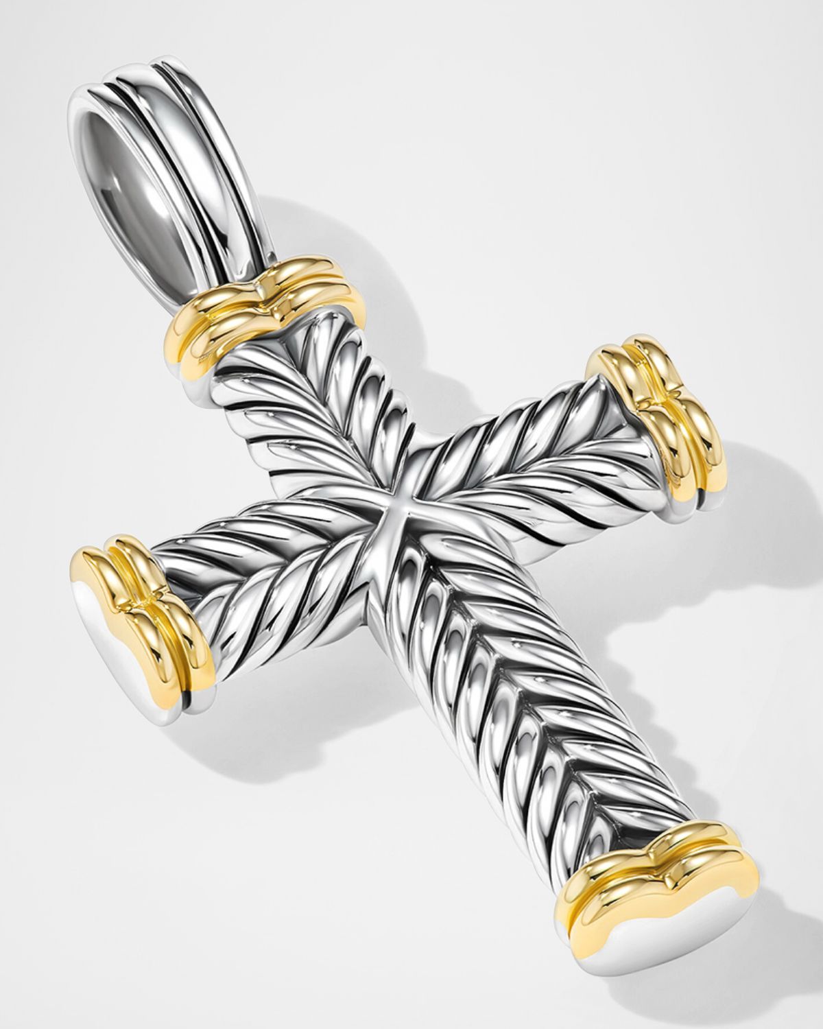 David Yurman Men 's Chevron Cross Pendant in Silver, 24mm