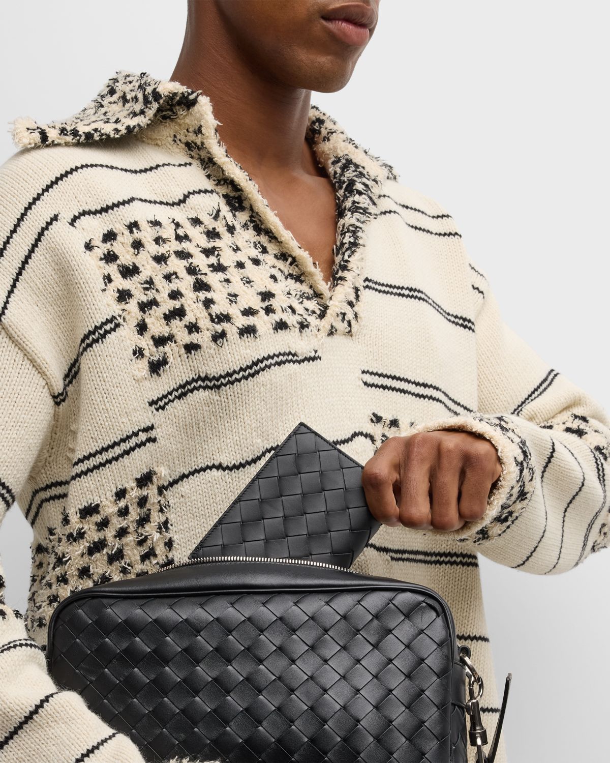 Bottega Veneta Men 's Intrecciato 15 Bifold Card Case