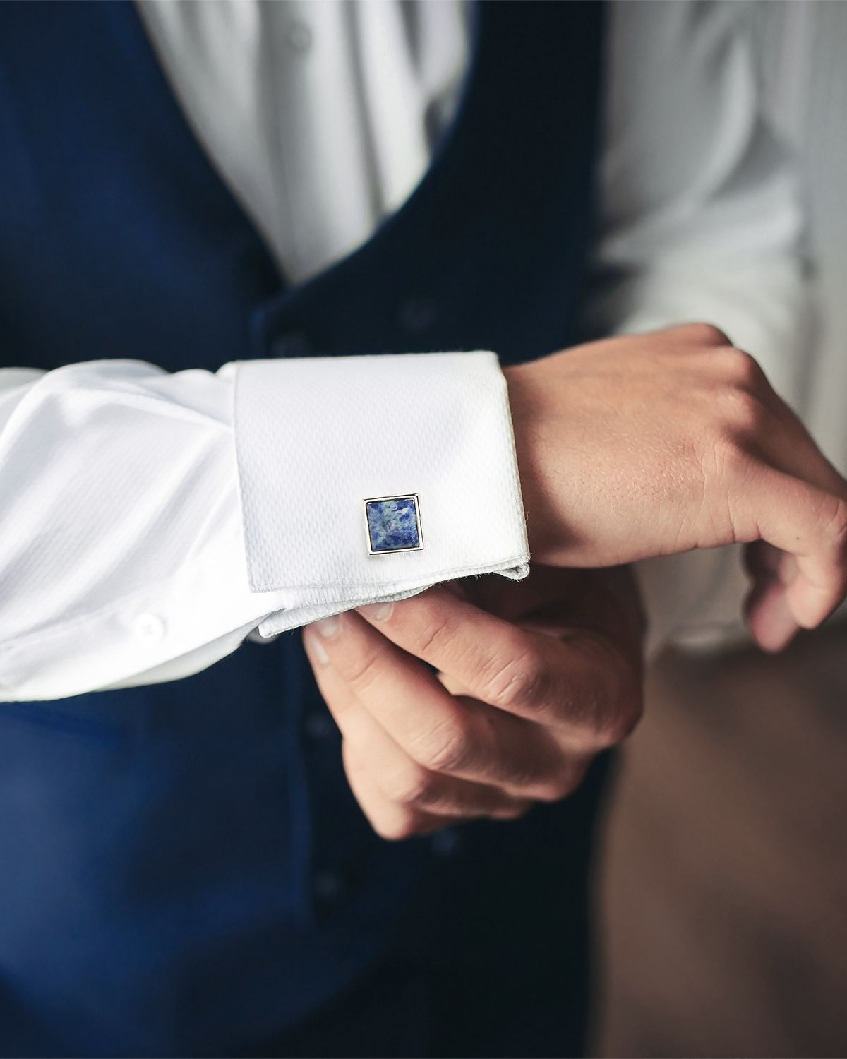 Link Up Men 's Square Blue Stone Cufflinks