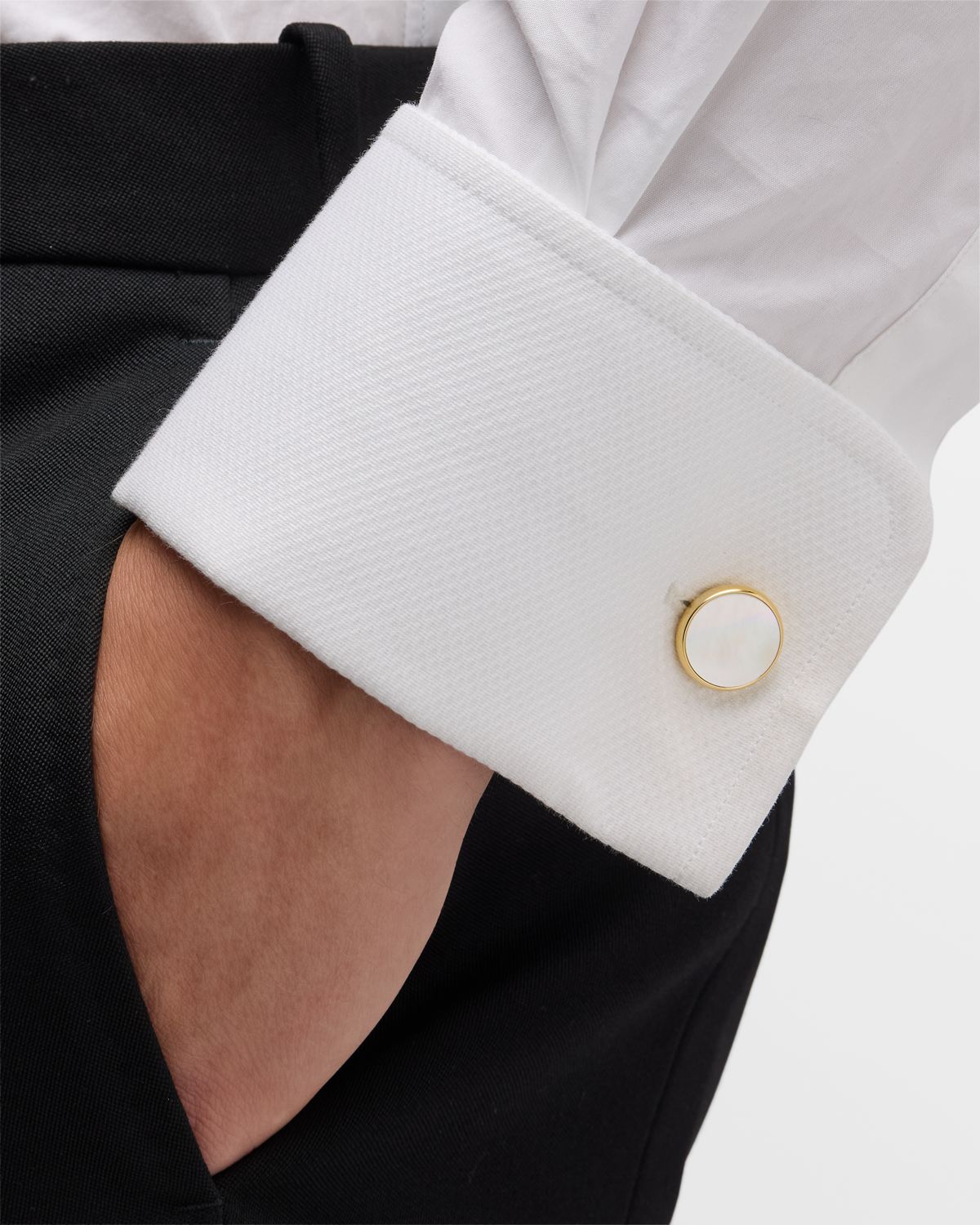 Link Up Men 's Classic Round Mother-Of-Pearl Cufflink Stud Set