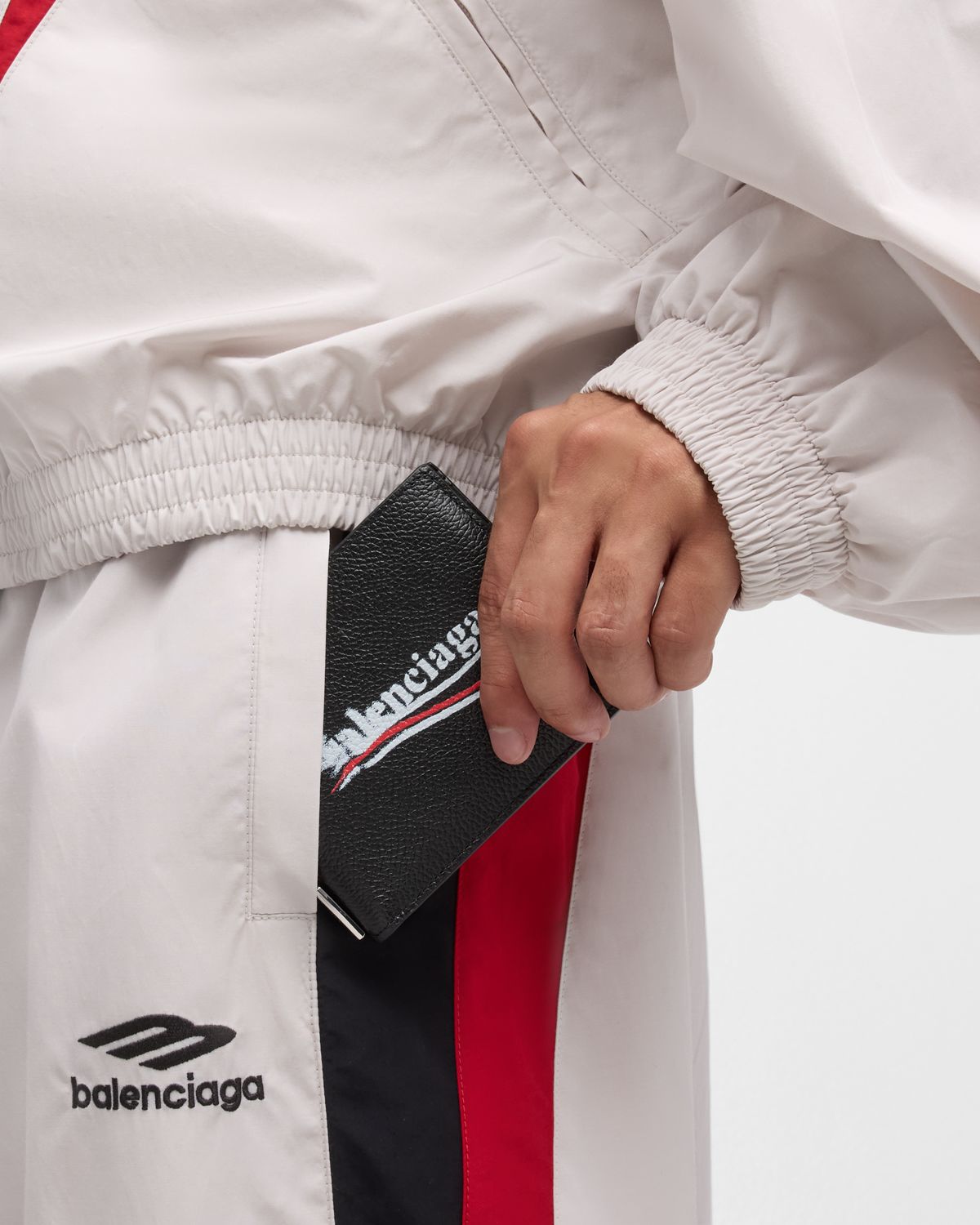 Balenciaga Men 's Cash Square Leather Bifold Wallet