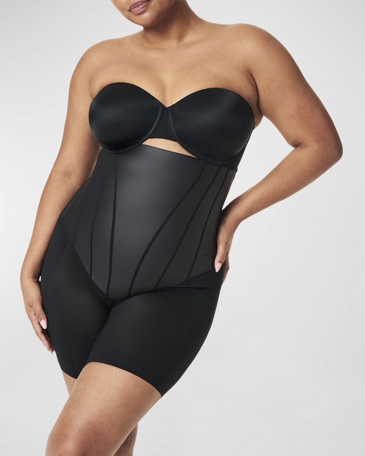 Spanx Ultra-Sculpt Mid-Thigh Shaping Shorts