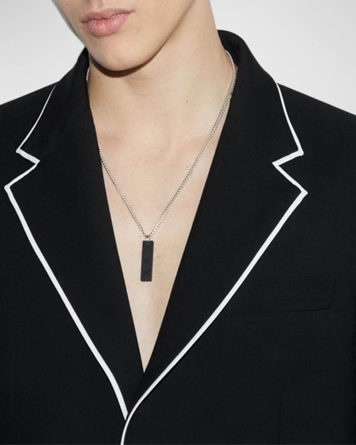 Gucci Men 's Chain Necklace with GG Tag