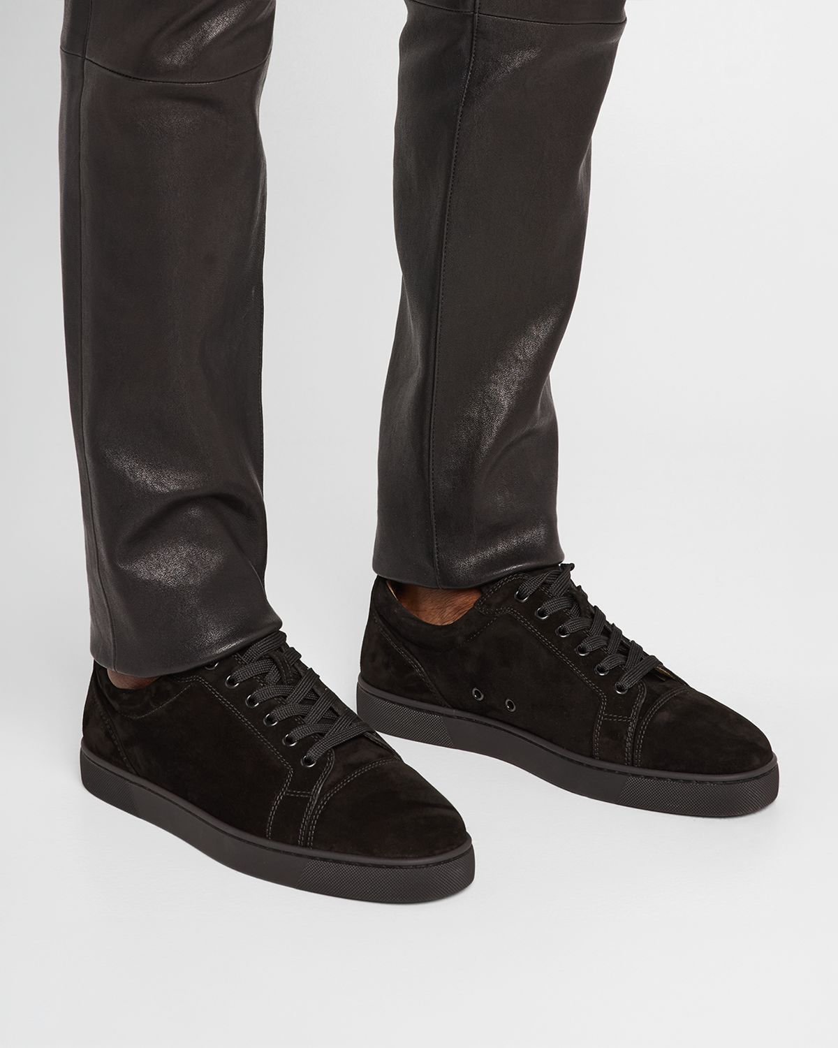 Christian Louboutin Men 's Louis Junior Suede Low-Top Sneakers