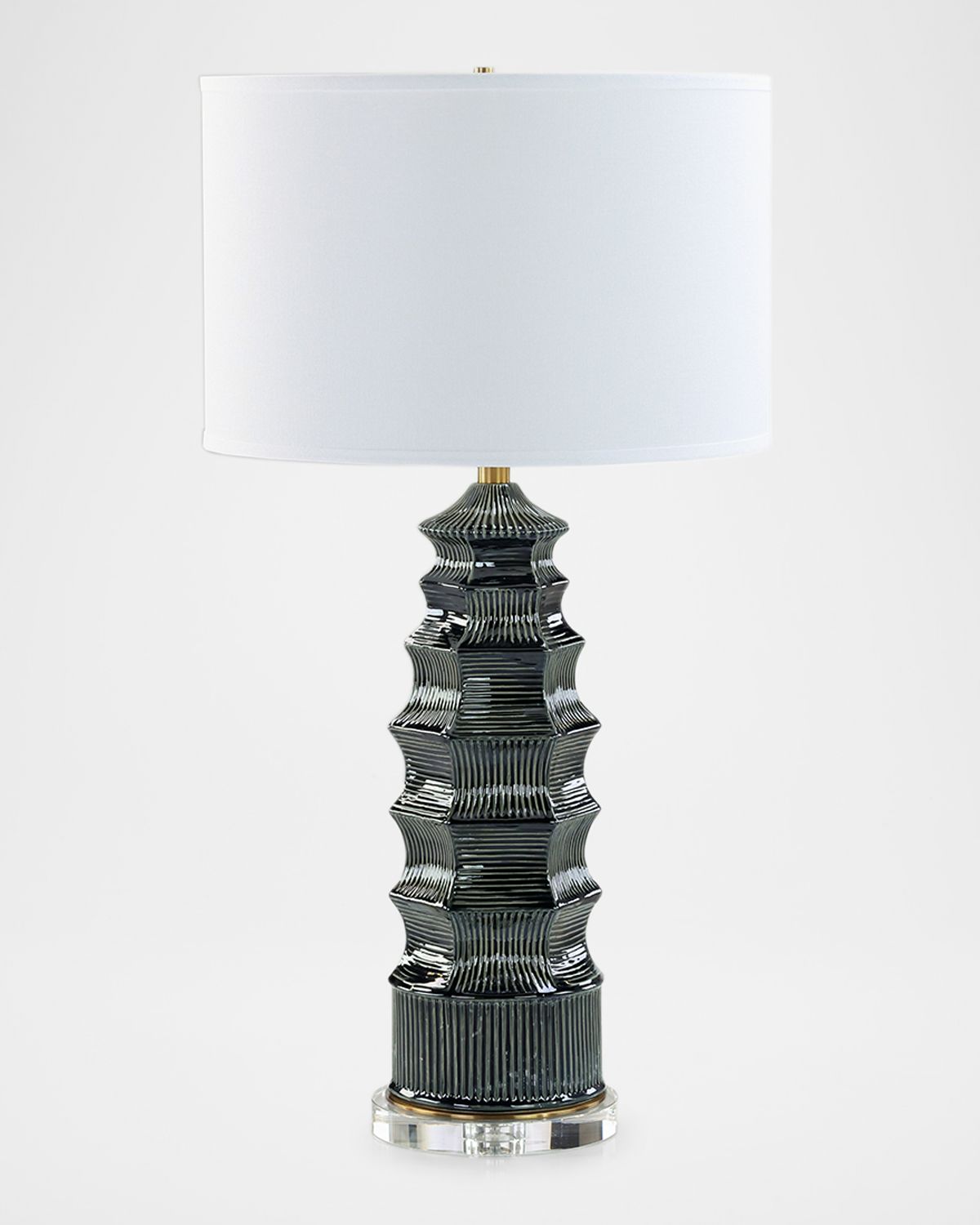 John-Richard Collection Preto 33" Table Lamp