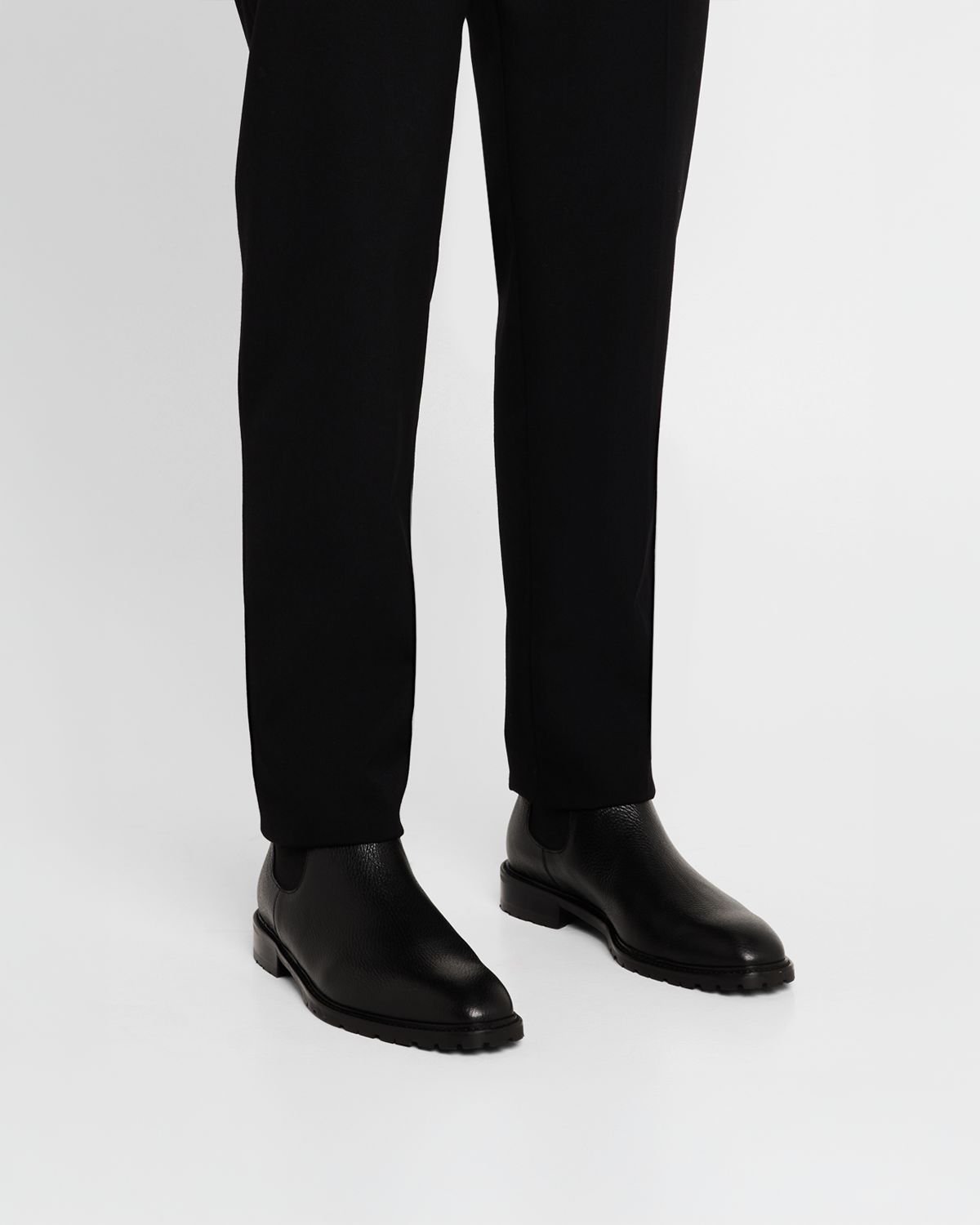 Manolo Blahnik Men 's Brompton Leather Chelsea Boots