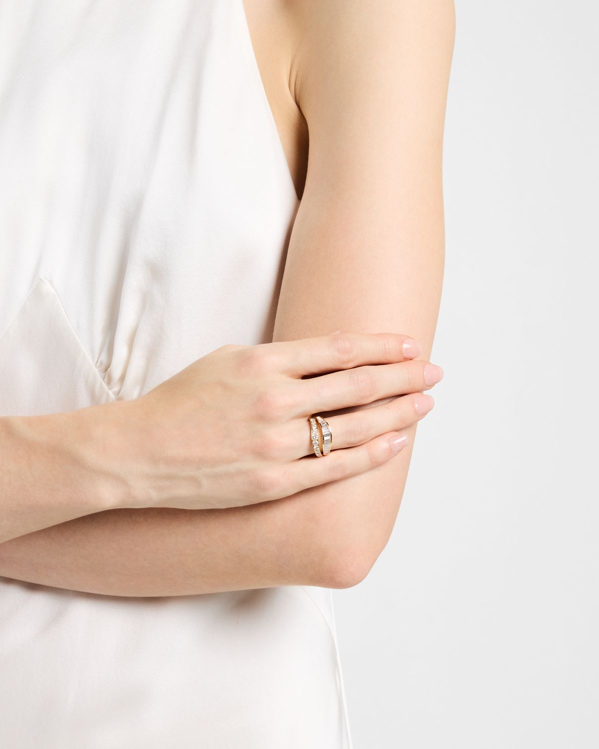 Anita Ko 18K Yellow Gold Baguette and Round Diamond Two-Wave Ring