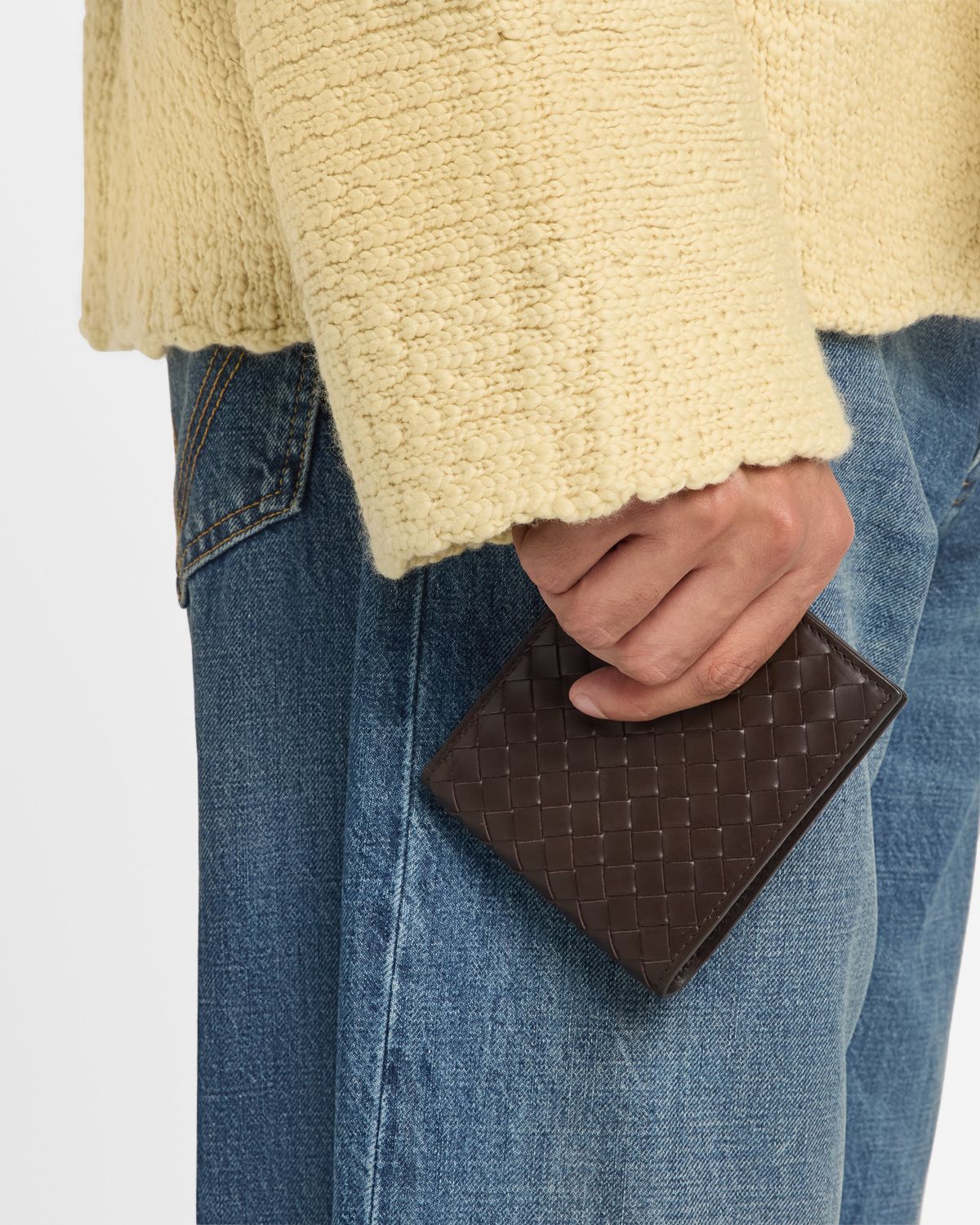 Bottega Veneta Men 's Intrecciato Calfskin Bifold Wallet