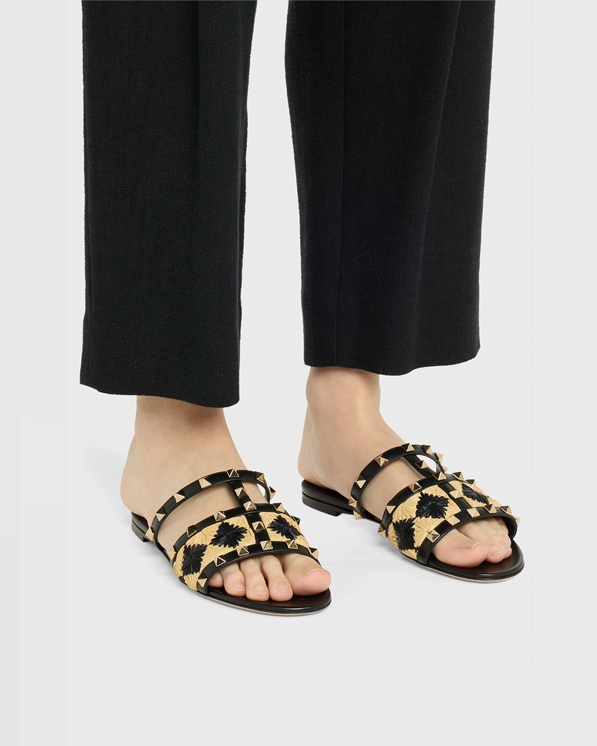 Valentino Garavani Rockstud Raffia Flat Slide Sandals