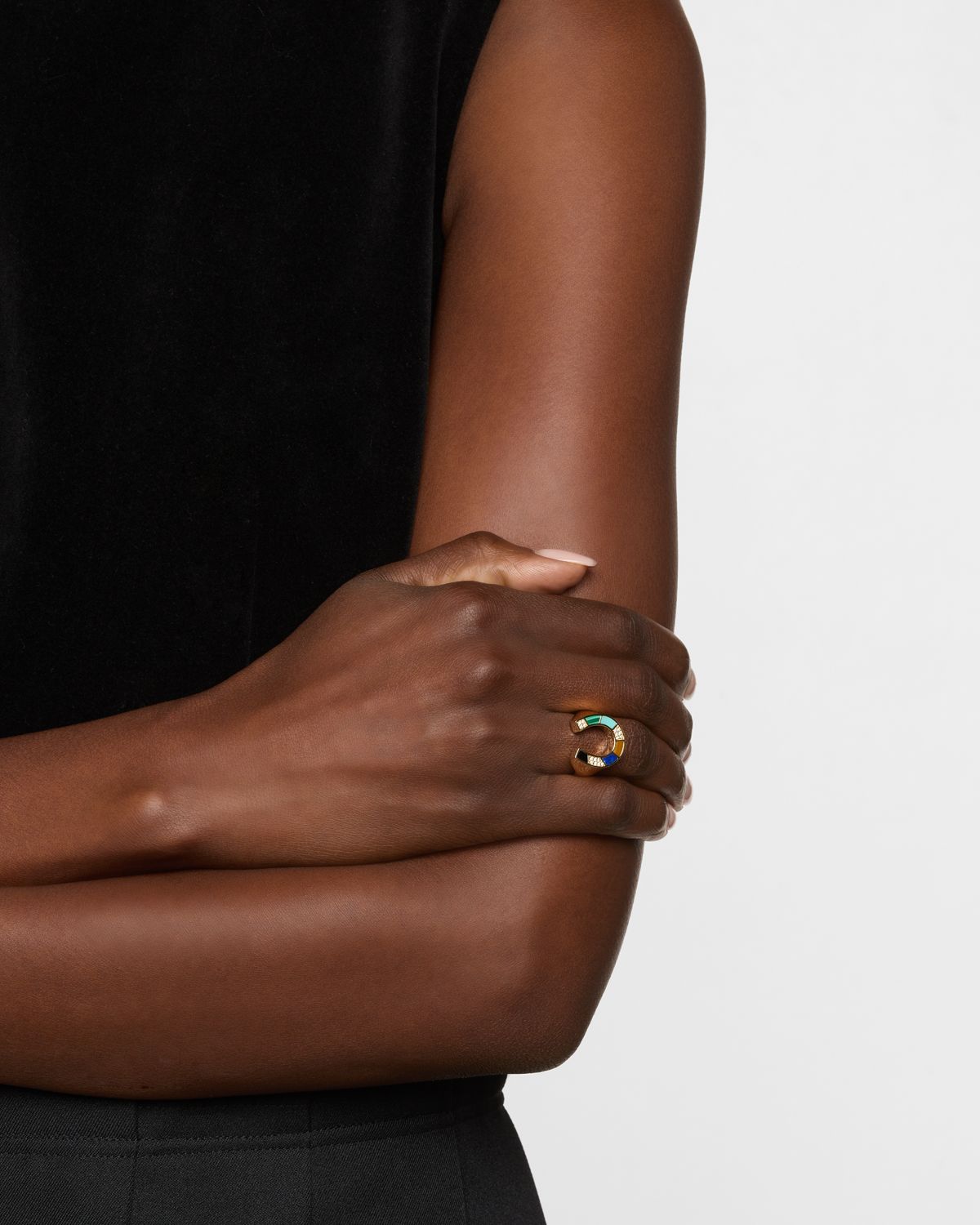 Sydney Evan 14K Yellow Gold Mosaic Horshoe Signet Ring with Diamonds