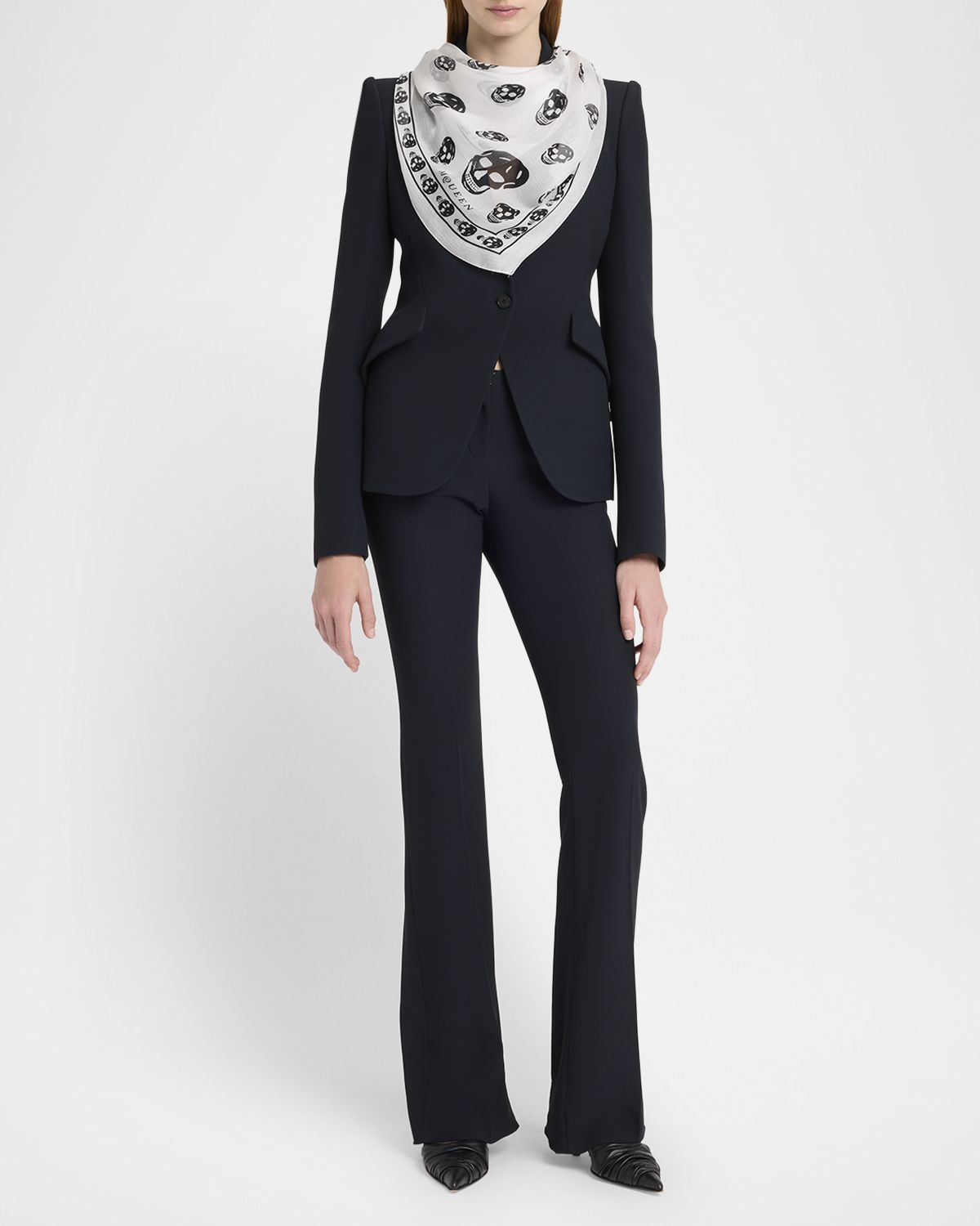 McQueen Classic Skull Silk Scarf | Thumbnail 3