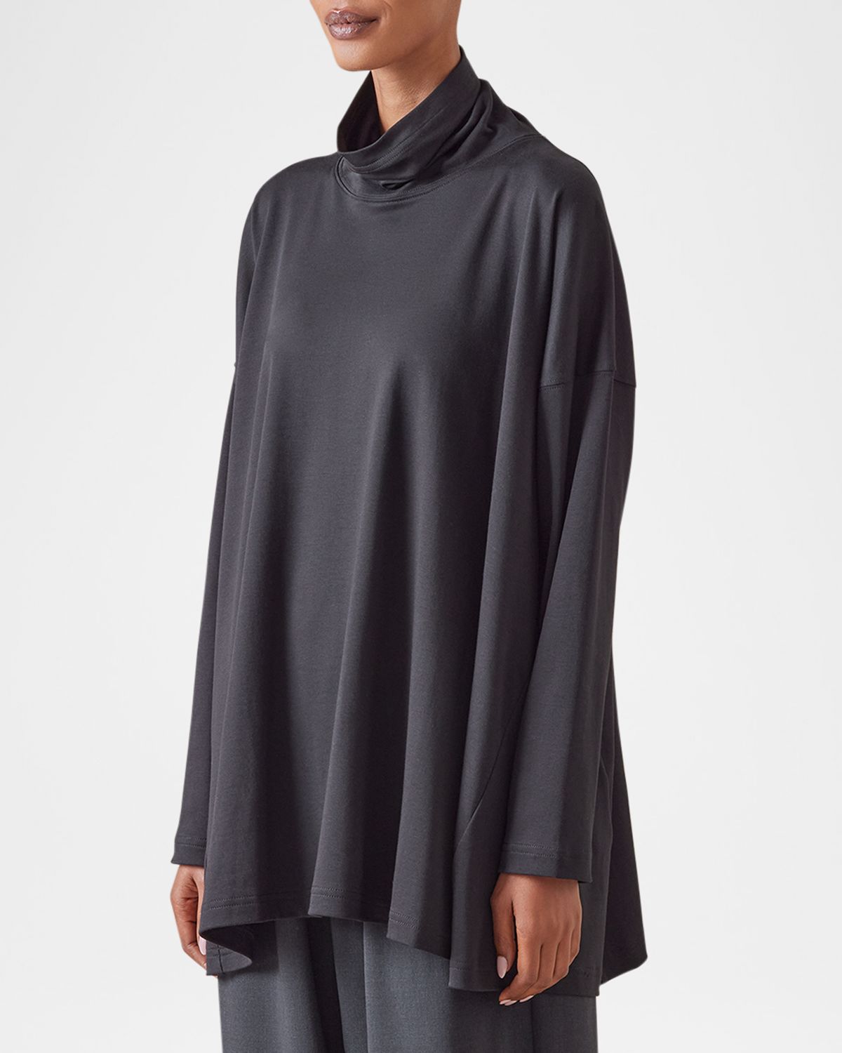 Eskandar Side Panelled Scrunch Neck T-Shirt (Long Length) | Thumbnail 4 Eskandar Side Panelled Scrunch Neck T-Shirt (Long Length) | Thumbnail 4