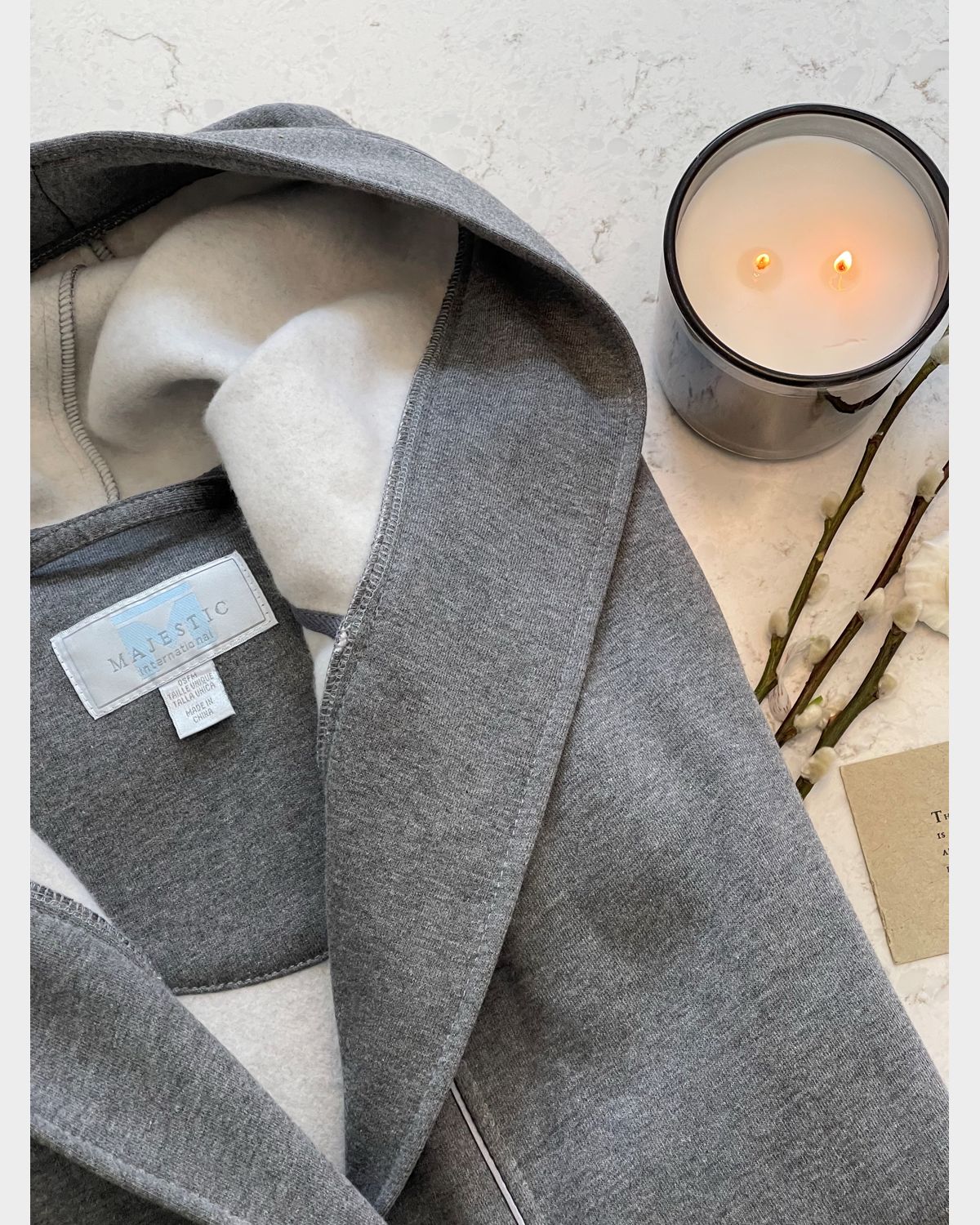 Majestic International Men 's Montauk Hooded Fleece Robe