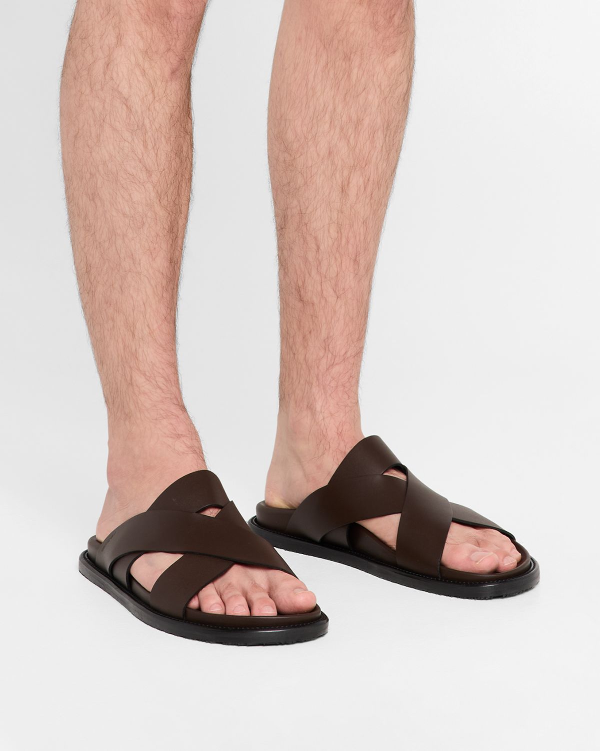 Stuart Weitzman Men 's Berkley Leather Criss-Cross Slide Sandals