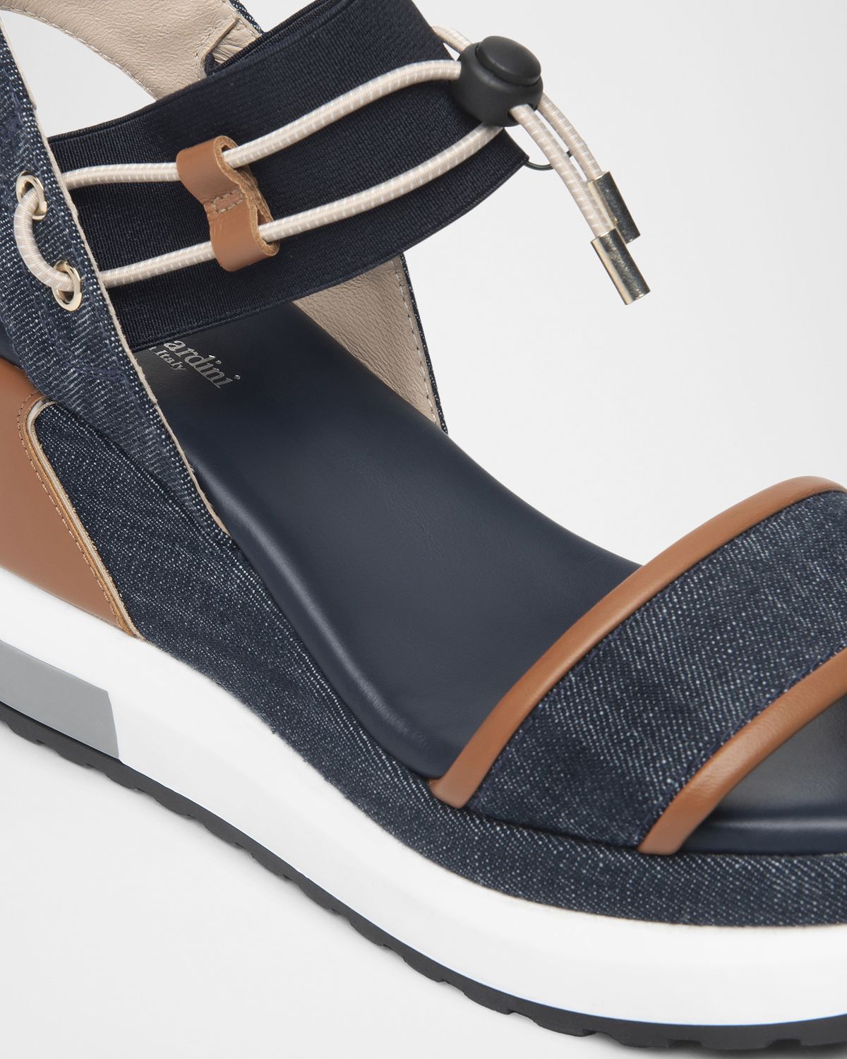 NeroGiardini Bungee Platform Wedge Sandals | Thumbnail 4 NeroGiardini Bungee Platform Wedge Sandals | Thumbnail 4
