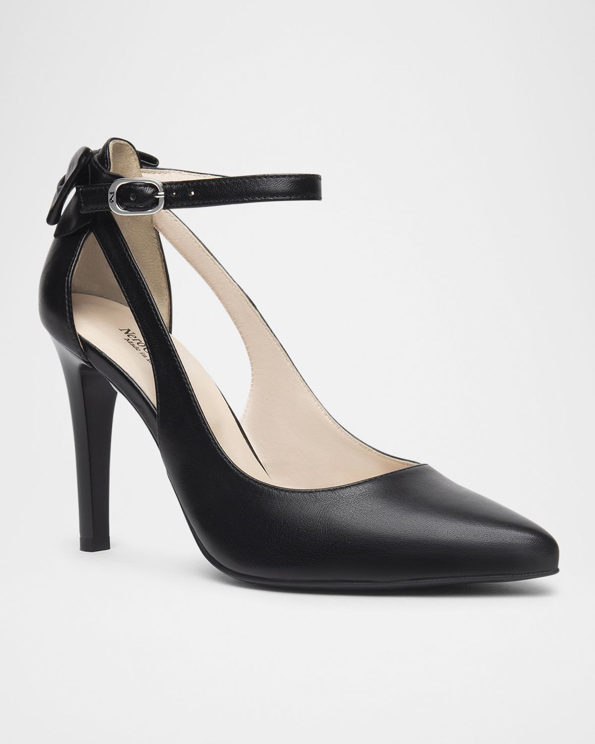 NeroGiardini Leather Bow Pumps