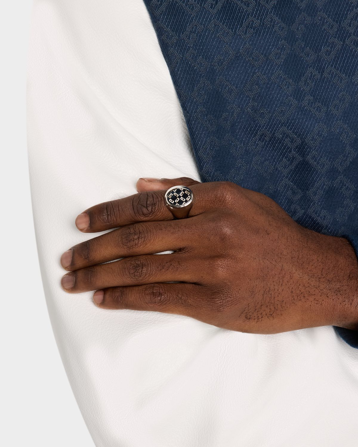 Givenchy Men 's 2G Monogram Silvery Signet Ring