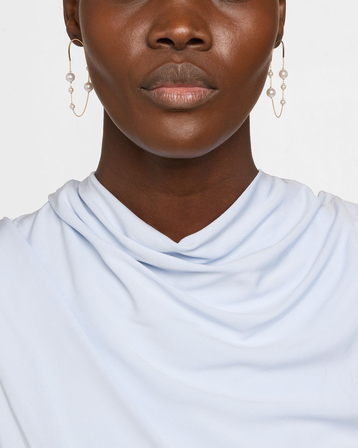 POPPY FINCH Large Arch Earrings with Pearls