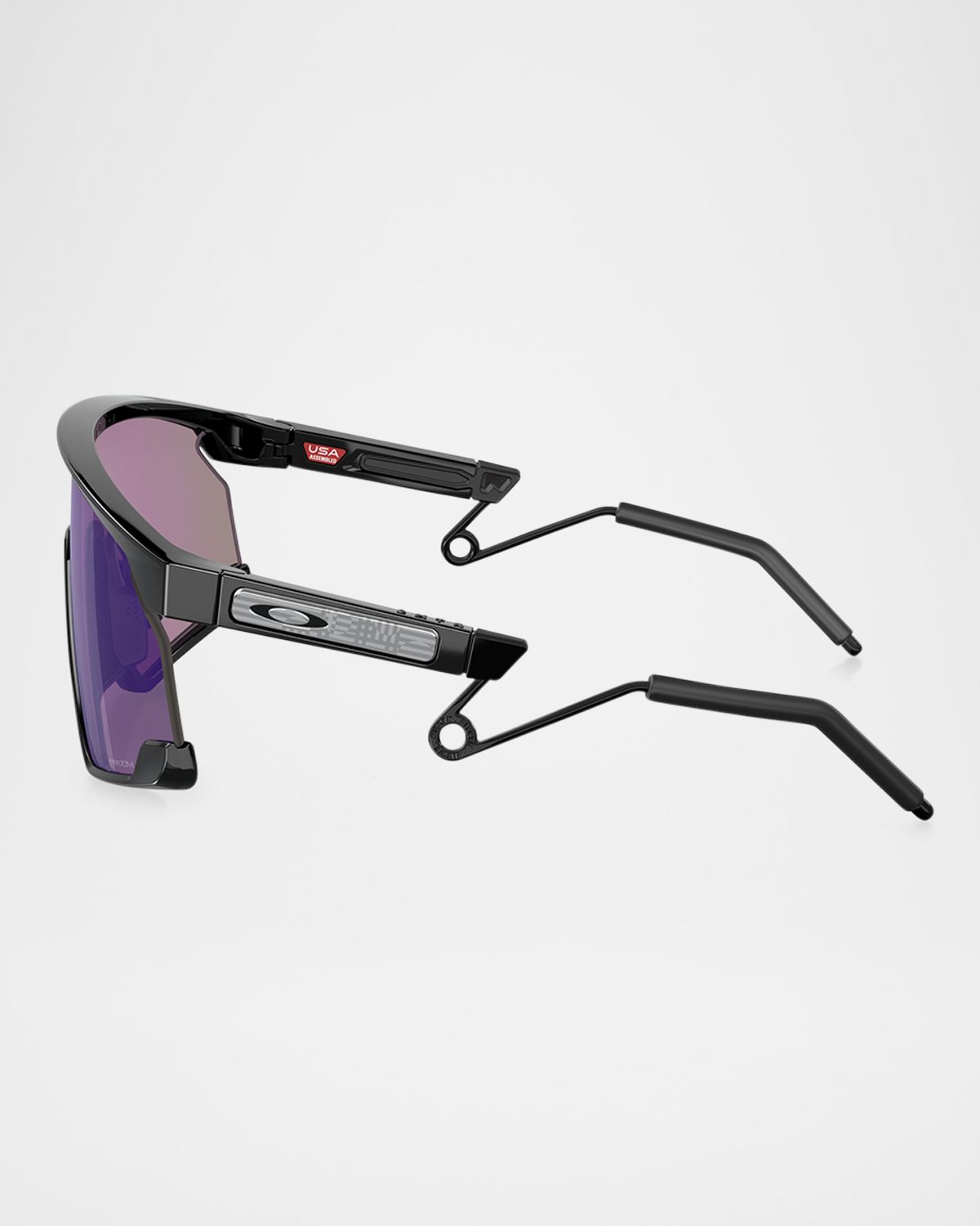 Oakley Men 's  BXTR METAL Sunglasses OO9237